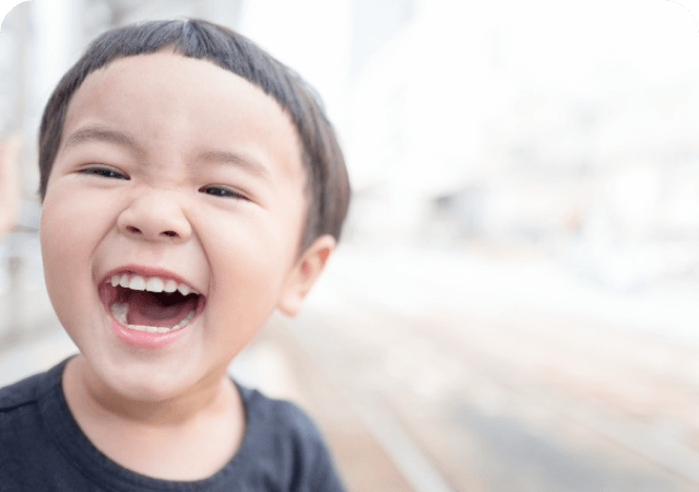 笑顔の男の子